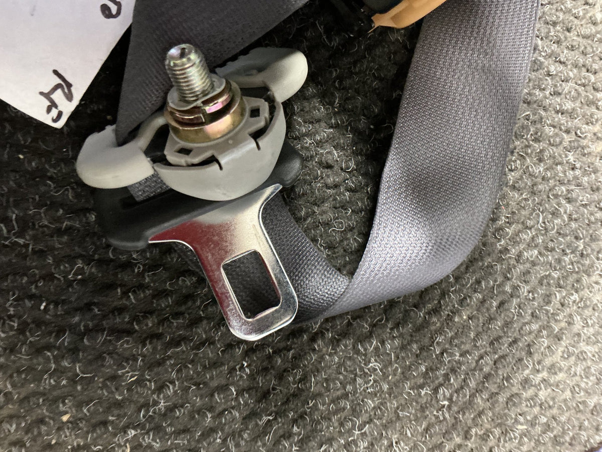 2003 Suzuki Alto 6W045- Right Front Seat Belt- (TAG10821) PN: TK-AB2-P475