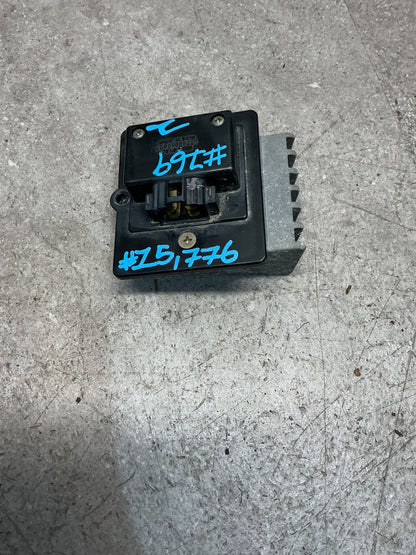 1995-1997 Toyota Land Cruiser J80- Heater Fan Resistor- (TAG15776)