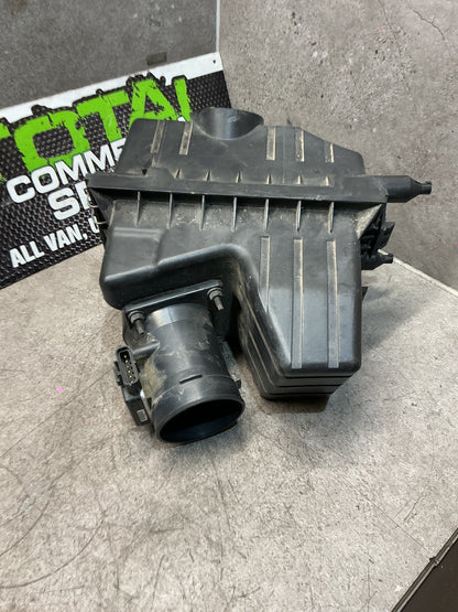 2005 Ford Escape EPFWF- Air Cleaner Assembly EFI Air Box- (TAG16561)