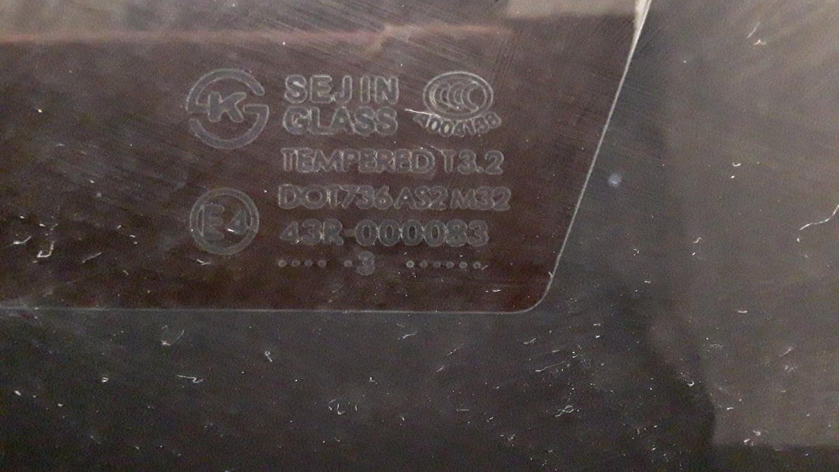 2013 Holden Captiva 7 LT 2WD 2.4 AT- Right Rear Quarter Door Glass- (TAG6460)