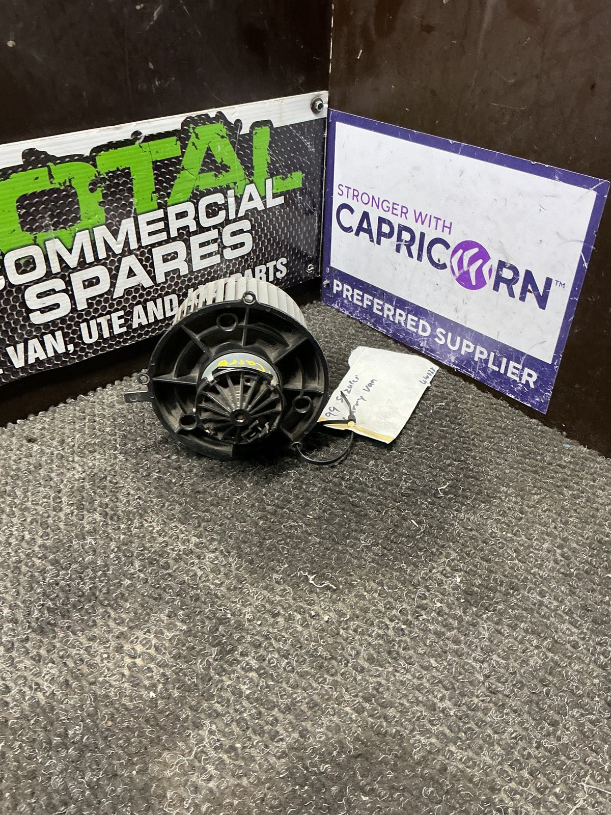 1999 Suzuki Carry 4W028- Heater Fan Motor- (TAG10654)