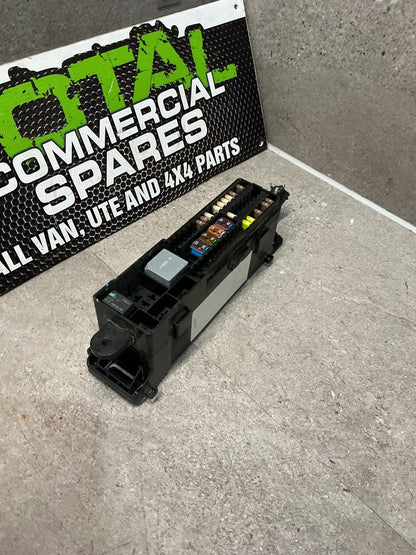 2016-2018 Ford Escape ZG- Engine Fuse Box- (TAG12637)