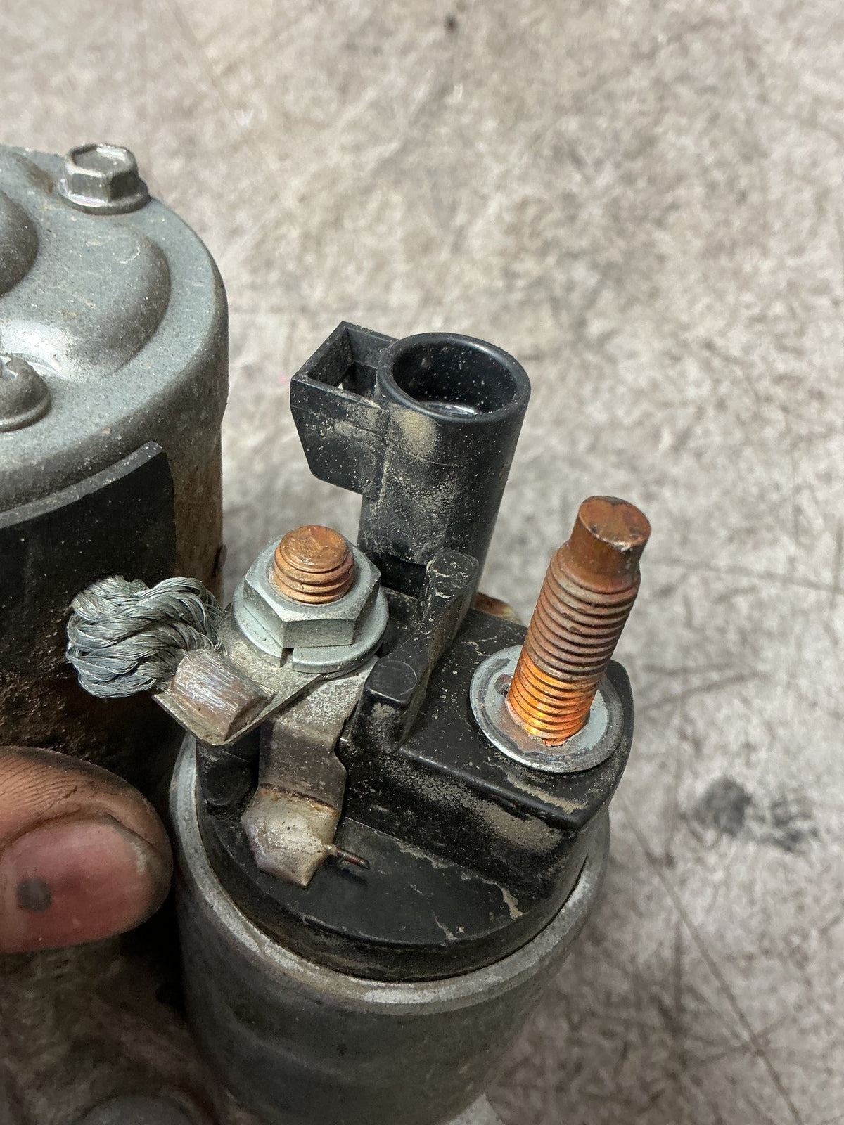 2012 Holden Captiva - Starter Motor - (TAG18494)