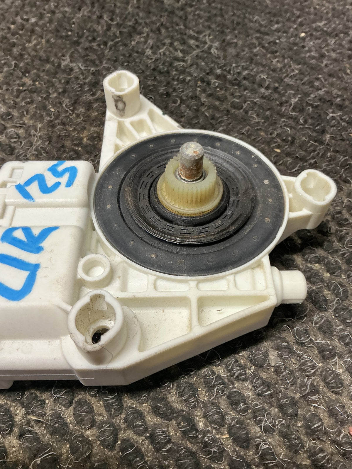 2009-2012 Dodge Journey JC- Left Rear Window Regulator/Motor- (TAG11367)