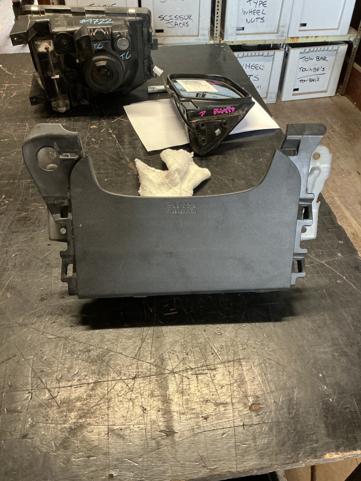 2012-2020 Mitsubishi Outlander GF*W GF GF8 - Left Front Knee Airbag - (TAG18694)