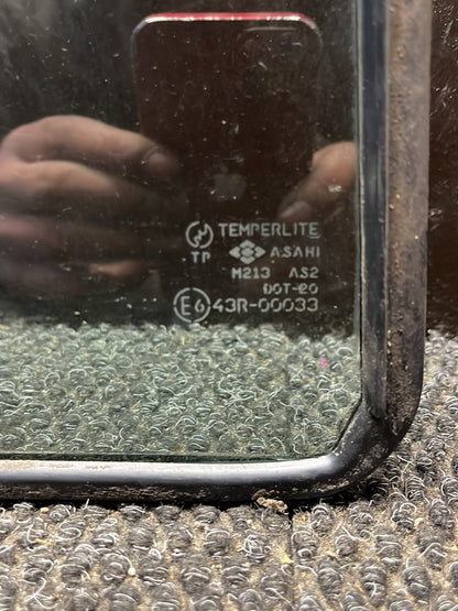 1995 Suzuki Escudo- Left Rear Quarter Door Glass- (TAG8983) PN: M213