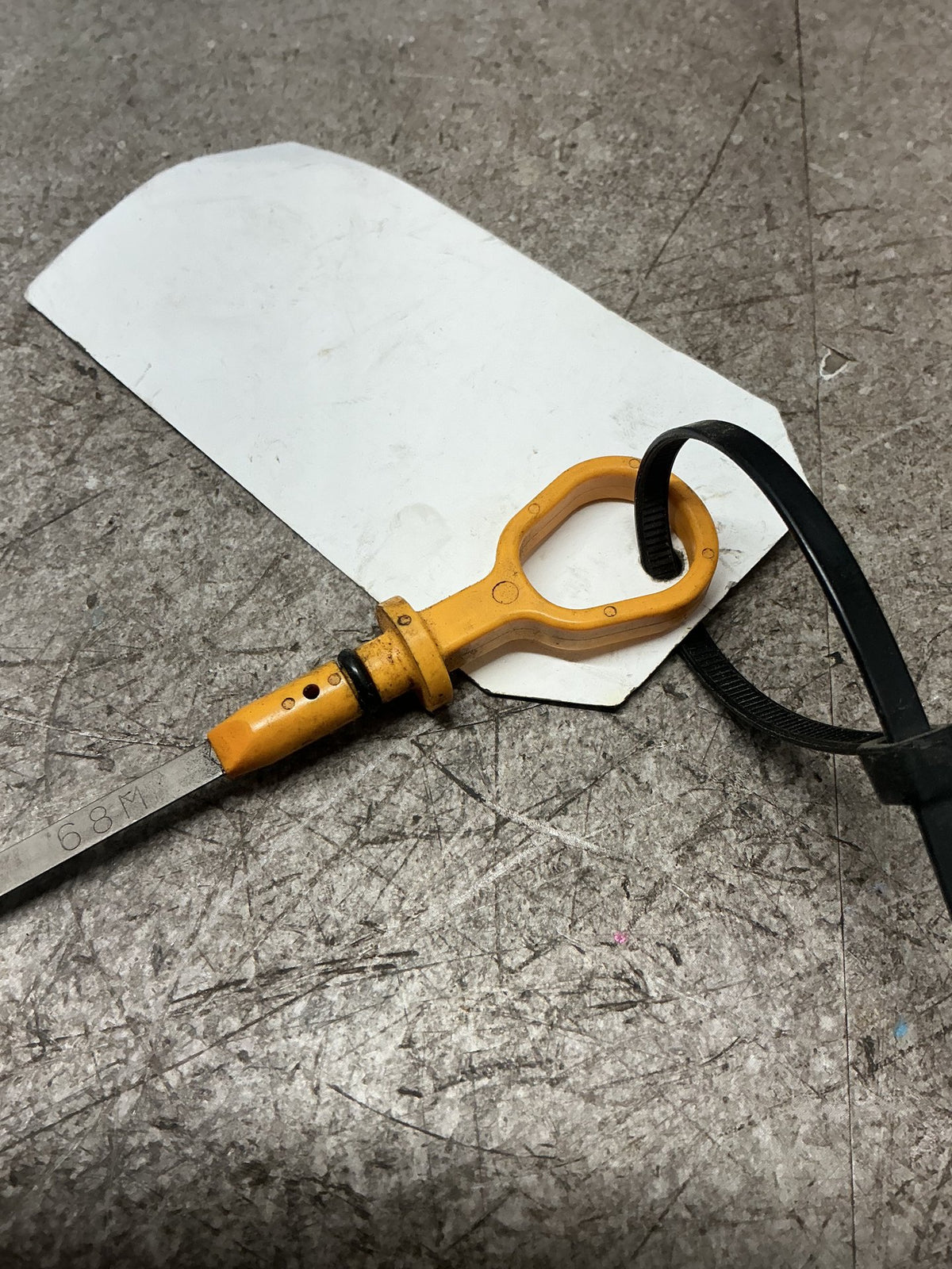 2017 Suzuki Vitara - Engine Oil Dipstick - (TAG18547)