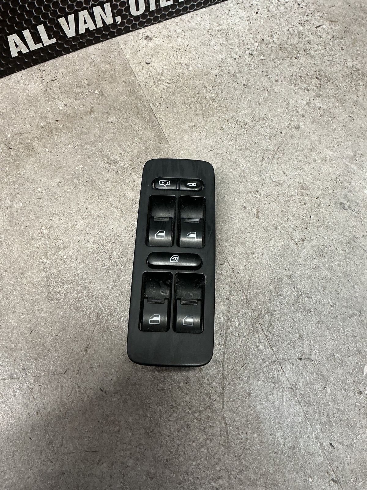 2013-2021 Foton Tunland- Master Power Window Switch- (TAG12308)
