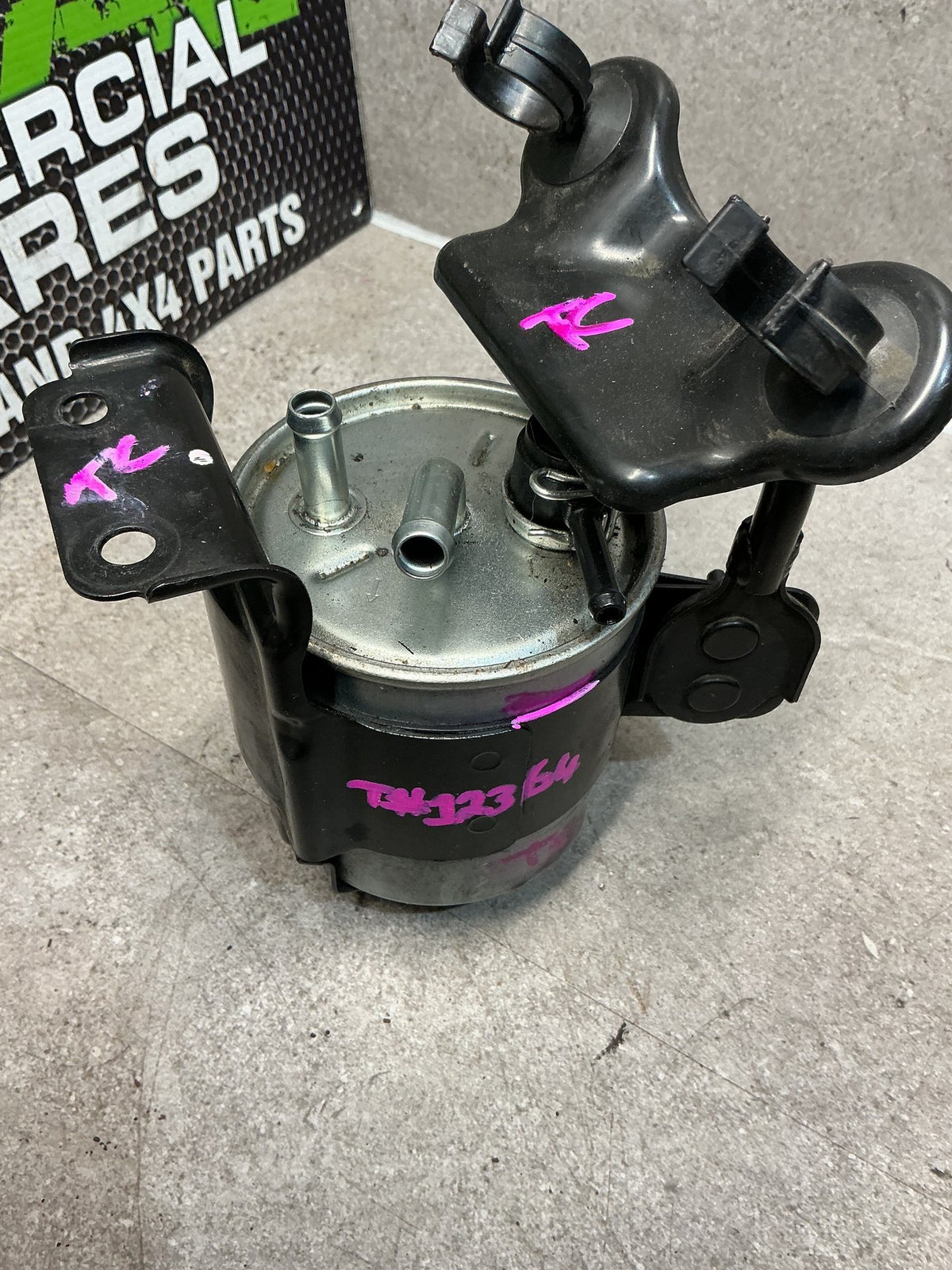 2011 Nissan Caravan VWE25- Fuel Filter Housing- (TAG12364)