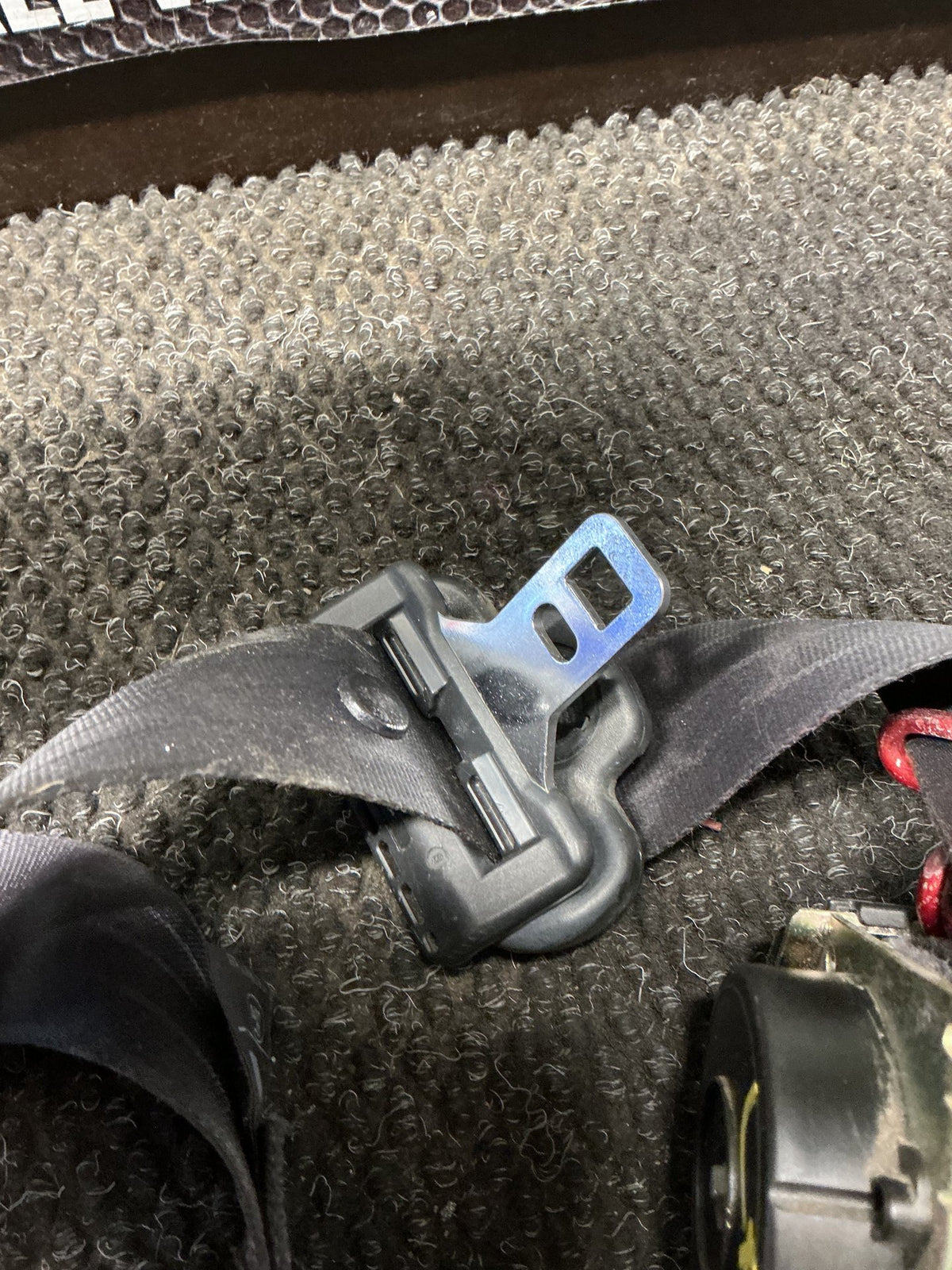 2006 Ford Territory 0W122- Left Front Seat Belt- (TAG10800) PN: 5R79A611B09AA6TXD