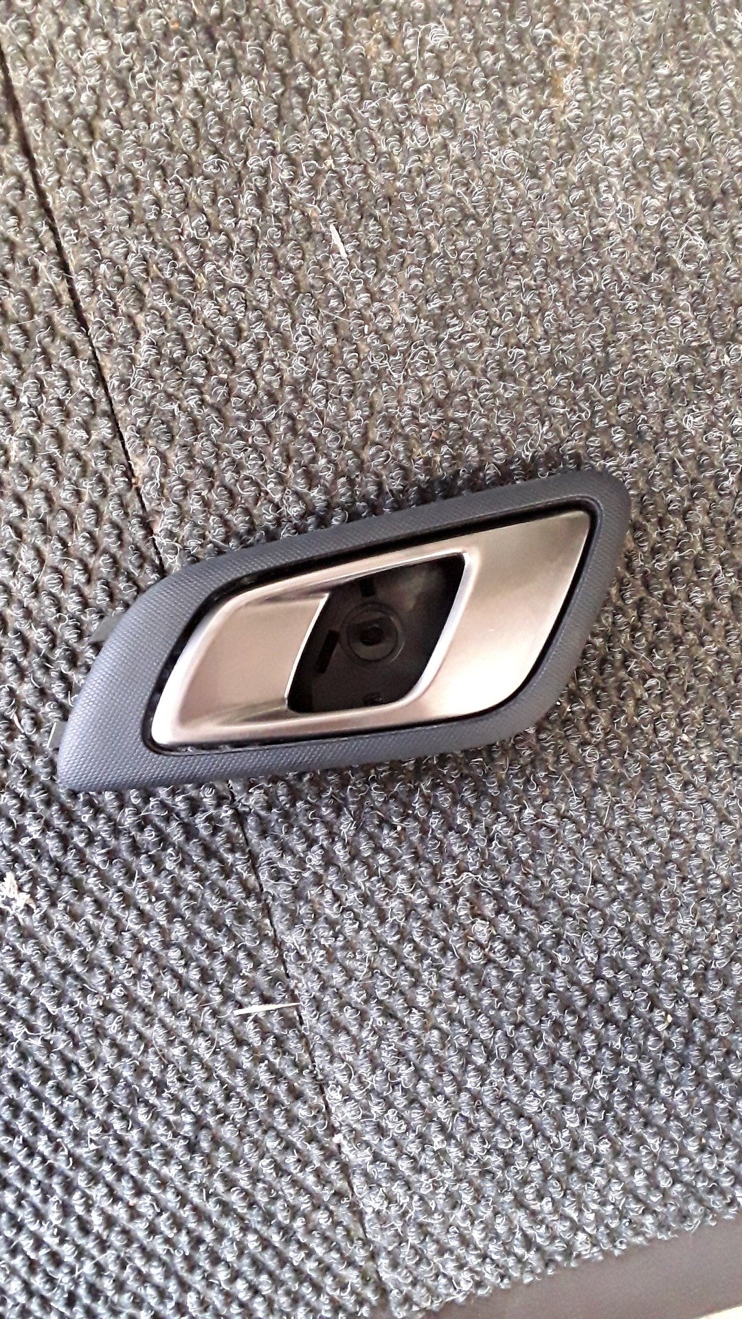 2018 Ford Ranger XLT DOUBLE CAB W/SA- Left Rear Door Interior Handle- (TAG5260)