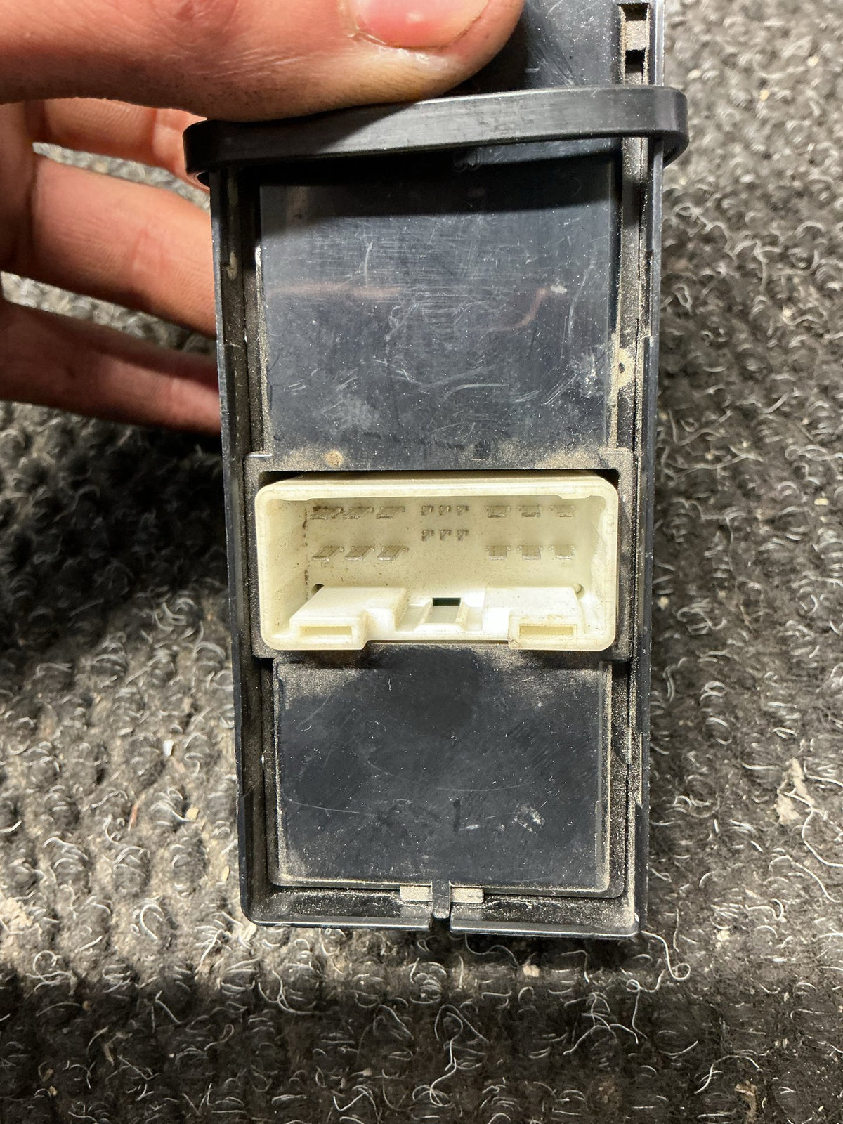 2012 Holden Colorado 2W133- Master Power Window Switch- (TAG9925)