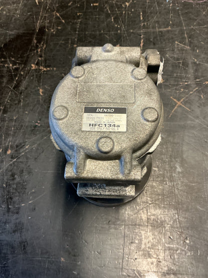 1997 Toyota Land Cruiser Prado KZJ95 - A/C Compressor - (TAG18565)
