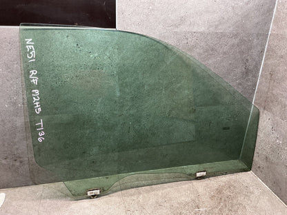 2002-2010 Nissan Elgrand E51 - Right Front Door Glass - (TAG18942)