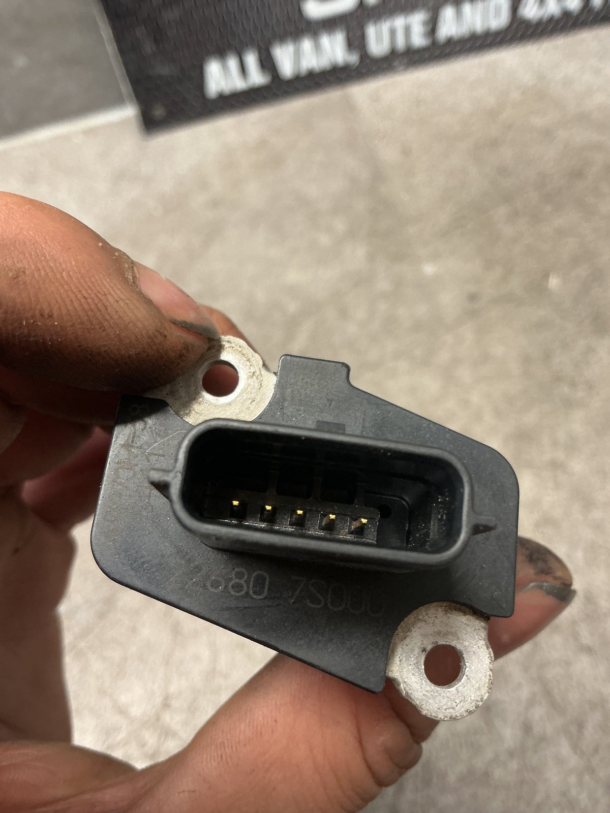 2006 Nissan Navara D40- Air Flow Meter- (TAG16622)