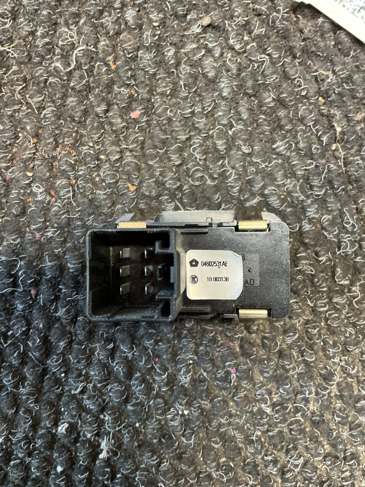 2007-2010 Dodge Nitro KA- Right Rear Window Switch- (TAG9798)
