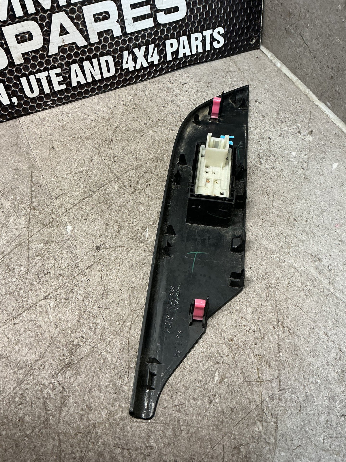 2017 Toyota Hilux- Left Front Window Switch- (TAG16492)