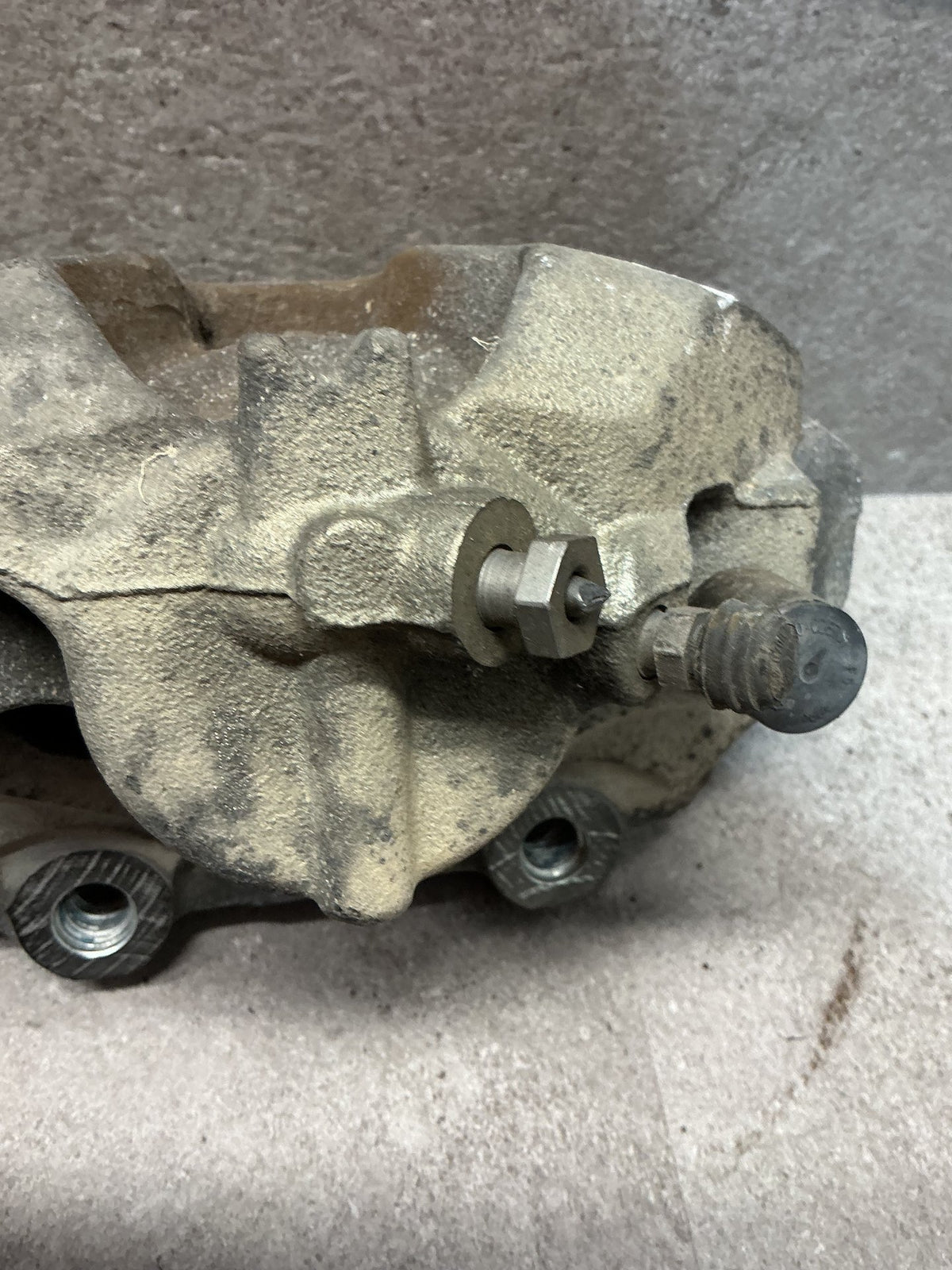 2014-2016 Ford Kuga II TF- Right Front Caliper- (TAG11706)