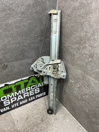 2003-2006 Suzuki Grand Vitara I FT JA627- Right Front Window Regulator/Motor- (TAG15961)