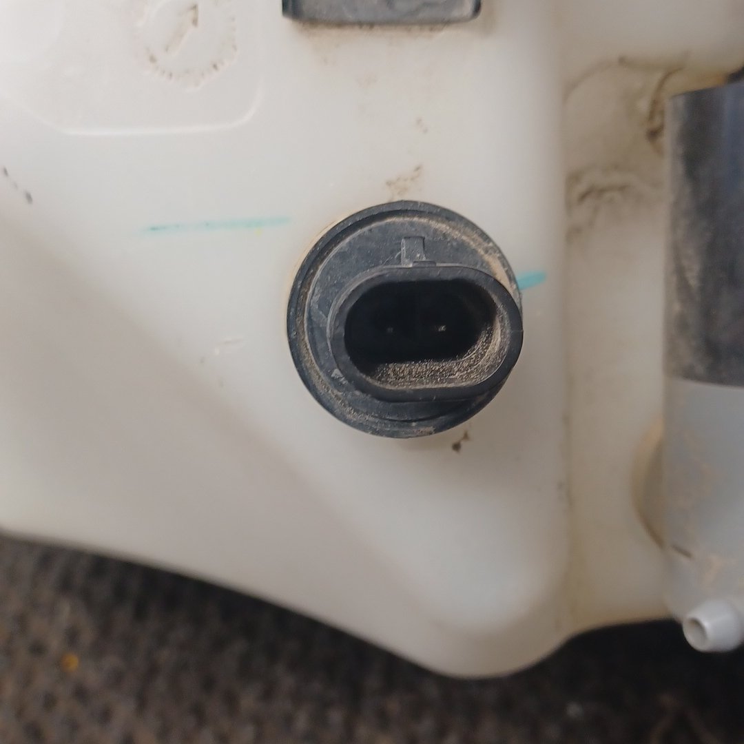 2011-2015 Ford Ranger PXI- Washer Bottle- (TAG8953)