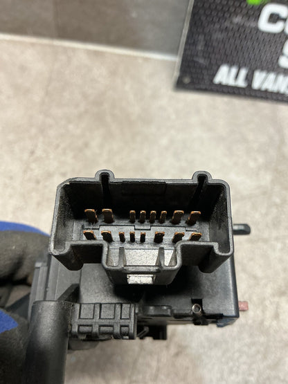 2004 Toyota Estima ACR30- Indicator Stalk- (TAG16125)