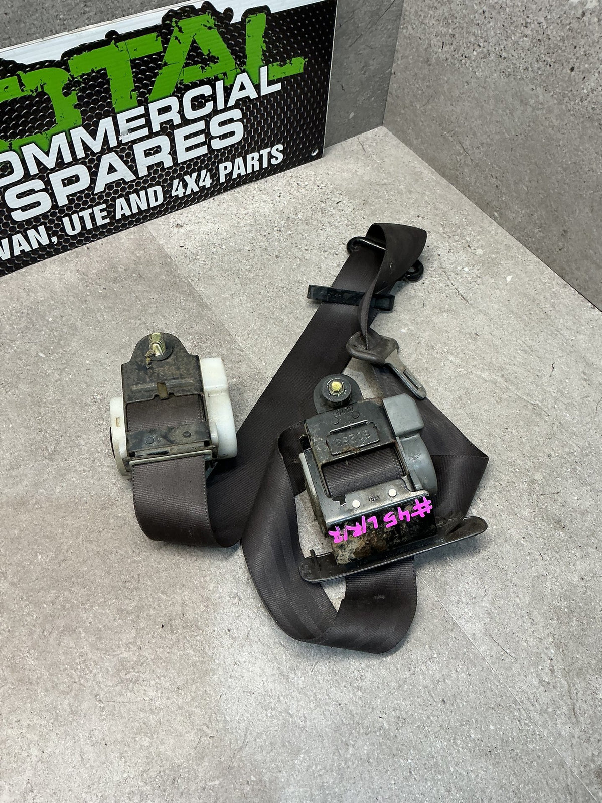 1993-2003 Toyota Hiace IV H100- Left Rear Seat Belt- (TAG11736)