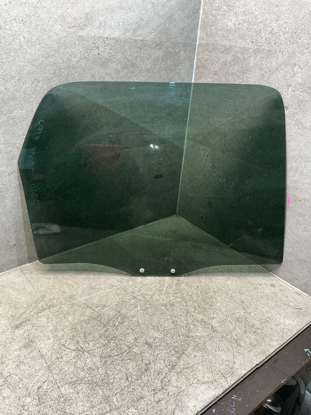 2006 Mazda Tribute- Right Rear Door Glass- (TAG17539)
