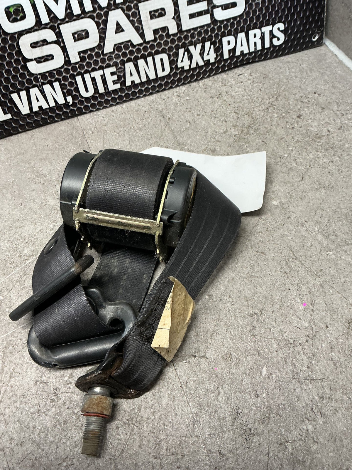 2005 Ford Territory 1W057- Left Rear Seat Belt- (TAG13584)