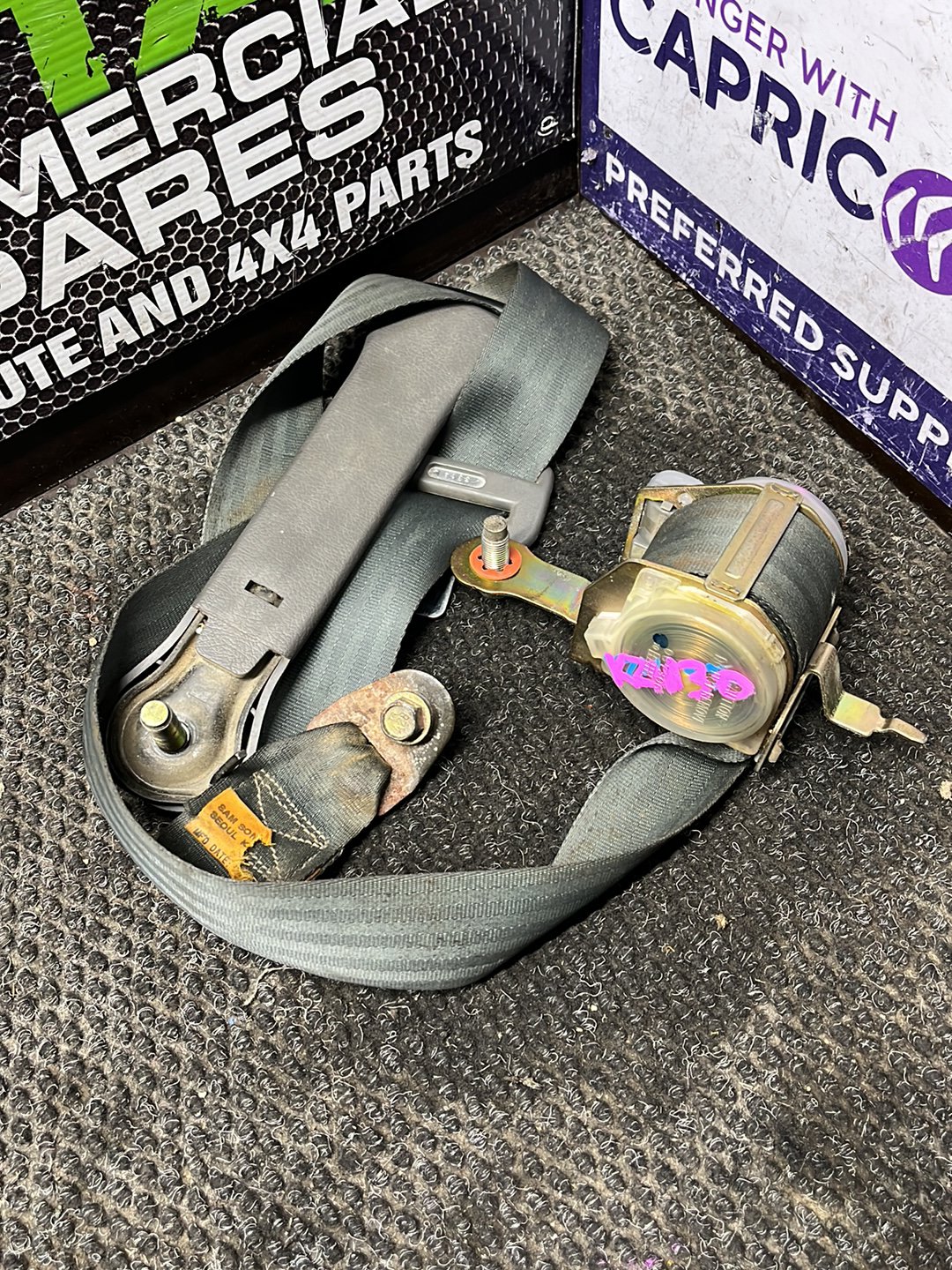 1994 Toyota Surf- Left Rear Seat Belt- (TAG9276)