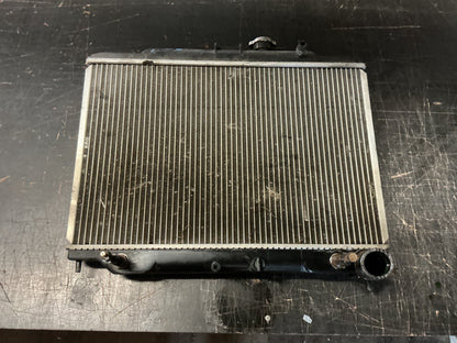 2011 Nissan Caravan VWE25- Radiator- (TAG14475)