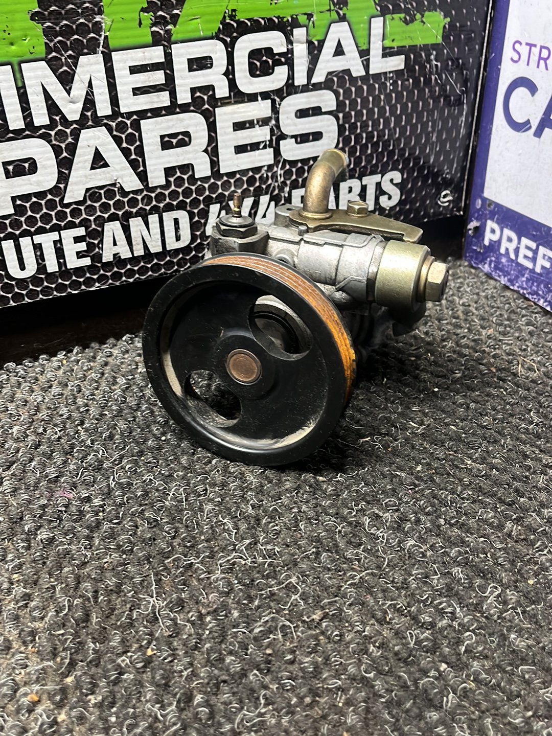 1997 Mitsubishi Pajero II V2*C- Power Steering Pump- (TAG9687)