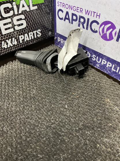 2015 Holden Captiva 7 9W054- Indicator Stalk- (TAG10939)