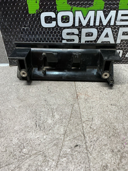 2001-2010 Ford Escape- Tailgate Handle Outer- (TAG14175)