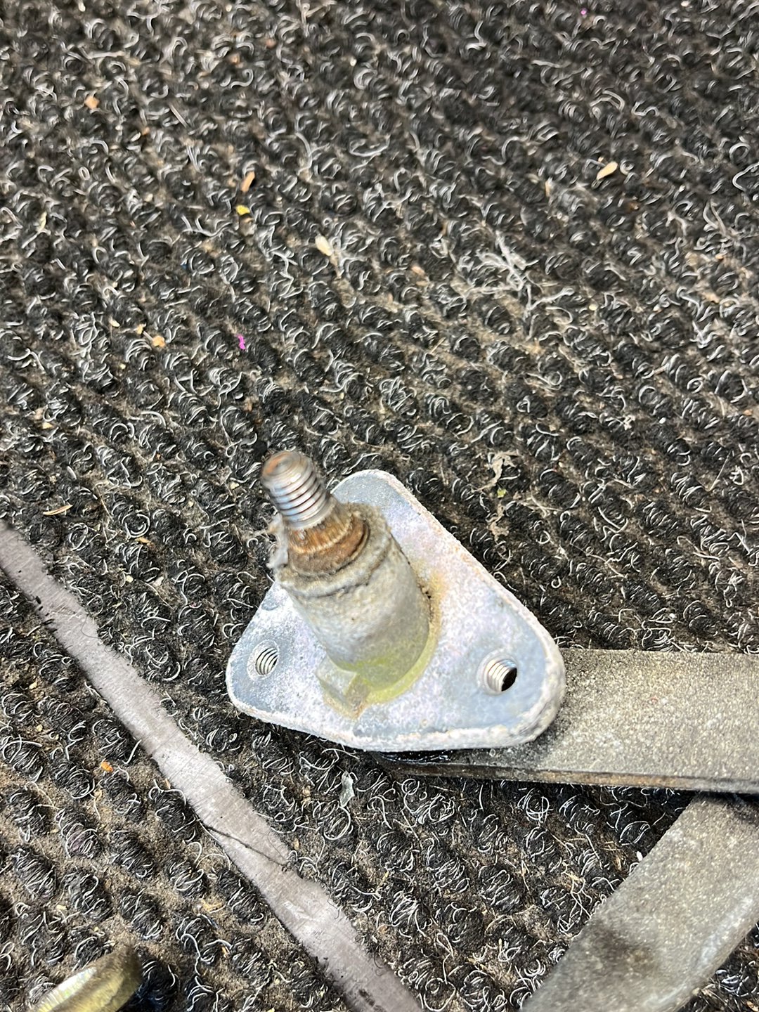 1997-2000 Mitsubishi Pajero II NL- Wiper Linkage- (TAG7466)