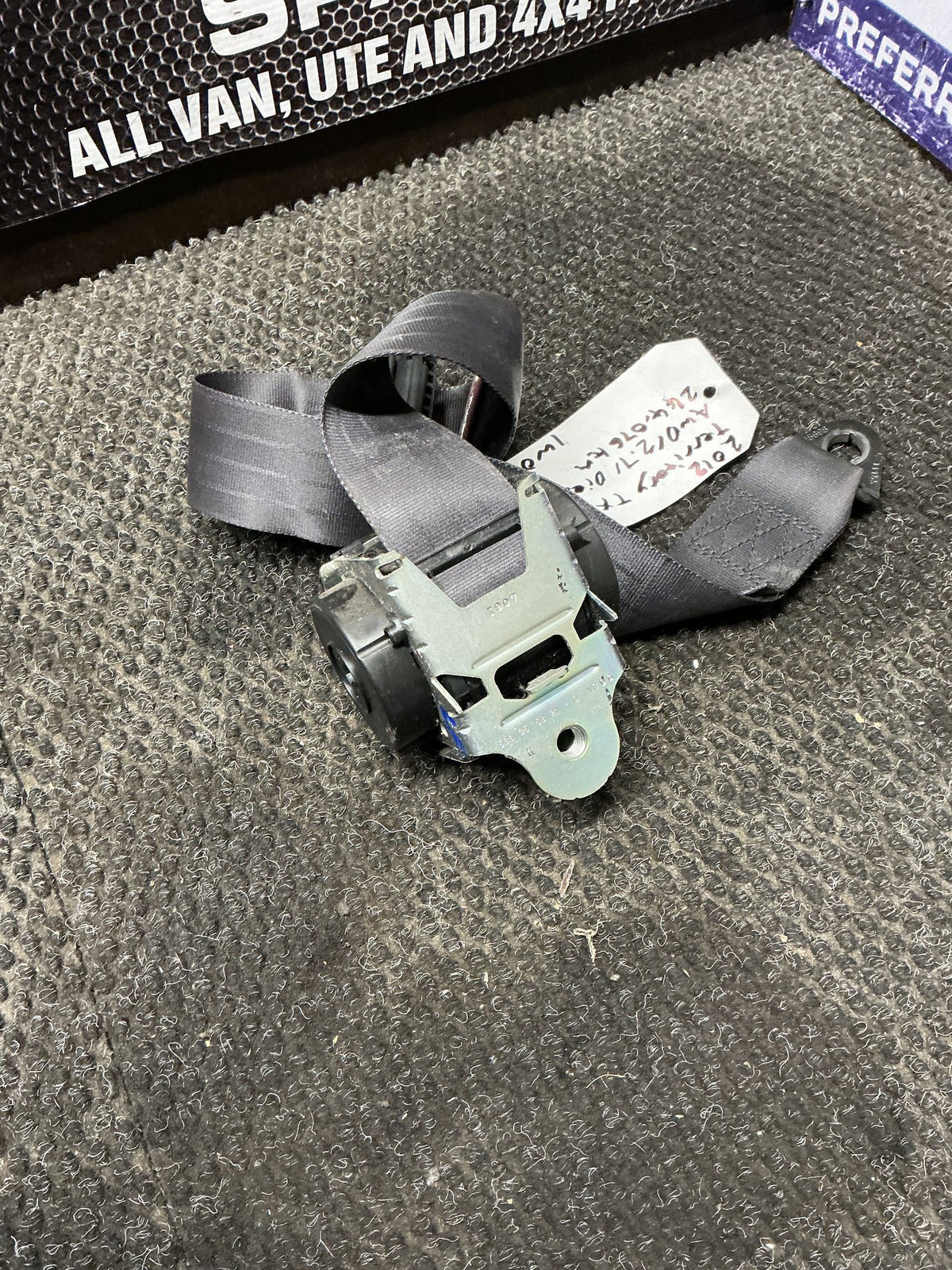 2012 Ford Territory 1W096- Left Front Seat Belt- (TAG10798)