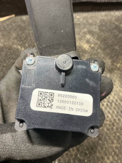 2012-2013 Holden Colorado RG- Wiper Switch- (TAG11317)