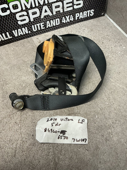 2010 Suzuki Vitara 7W107- Left Front Seat Belt- (TAG14334)