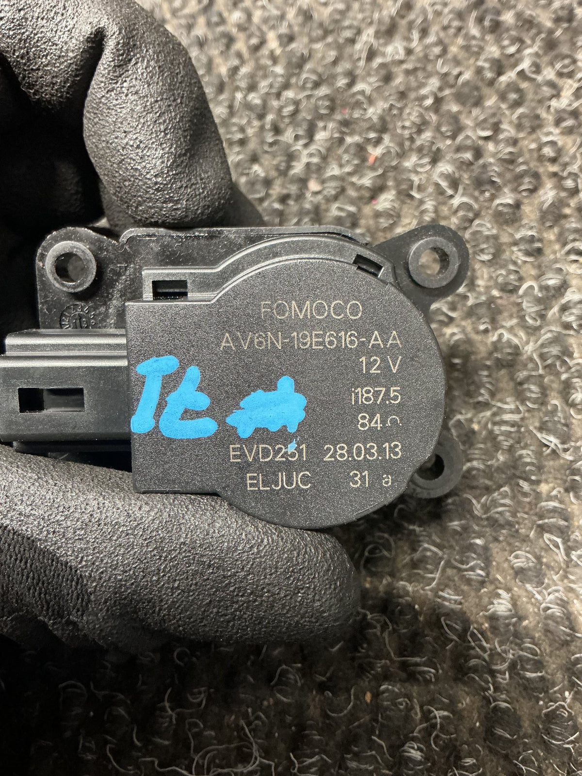 2013 Ford Kuga II TF- Heater Flap Motor- (TAG11052) PN: AV6N-19E616-AA