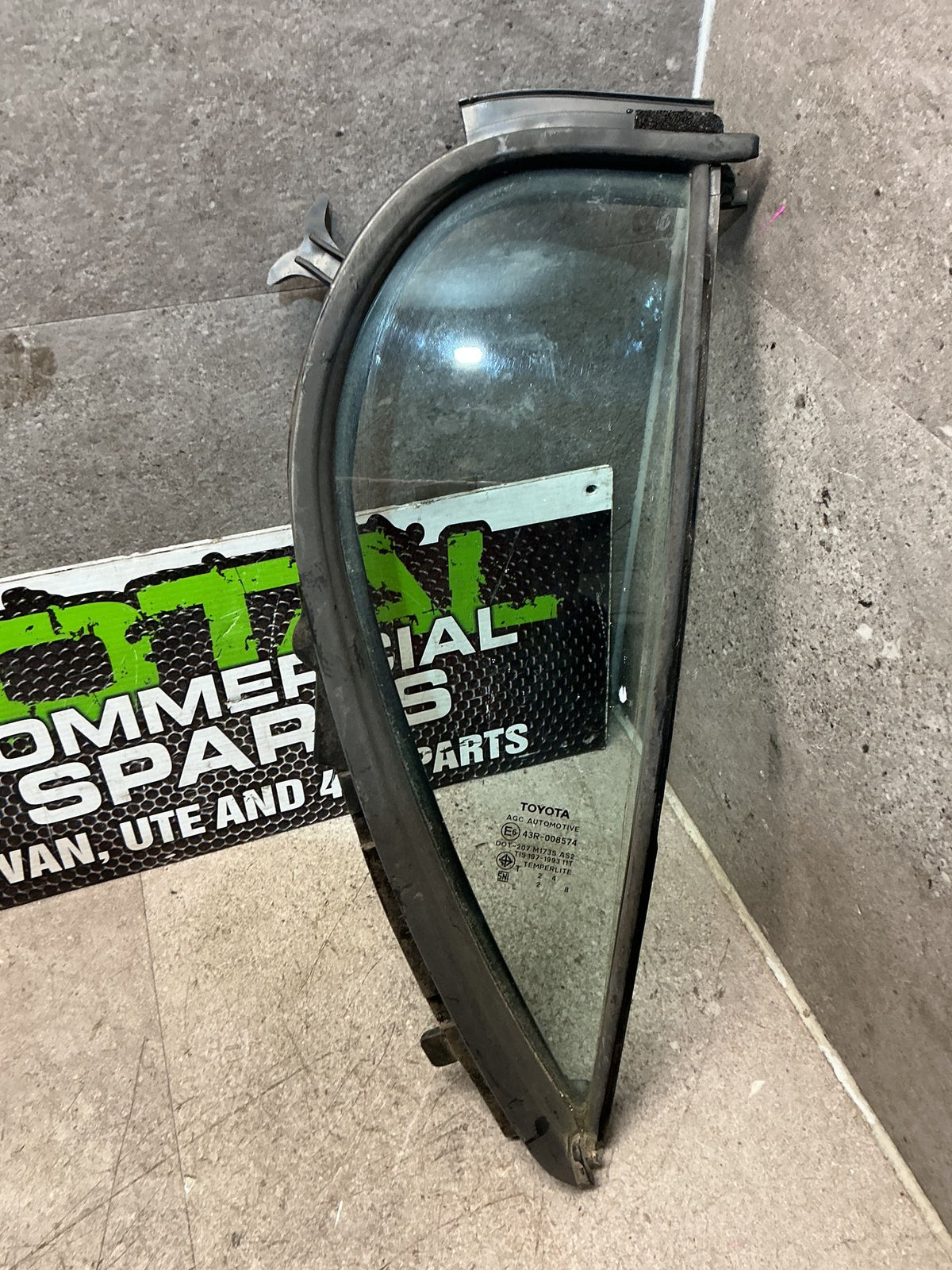 2017 Toyota Hilux- Right Rear Door Glass- (TAG16740)