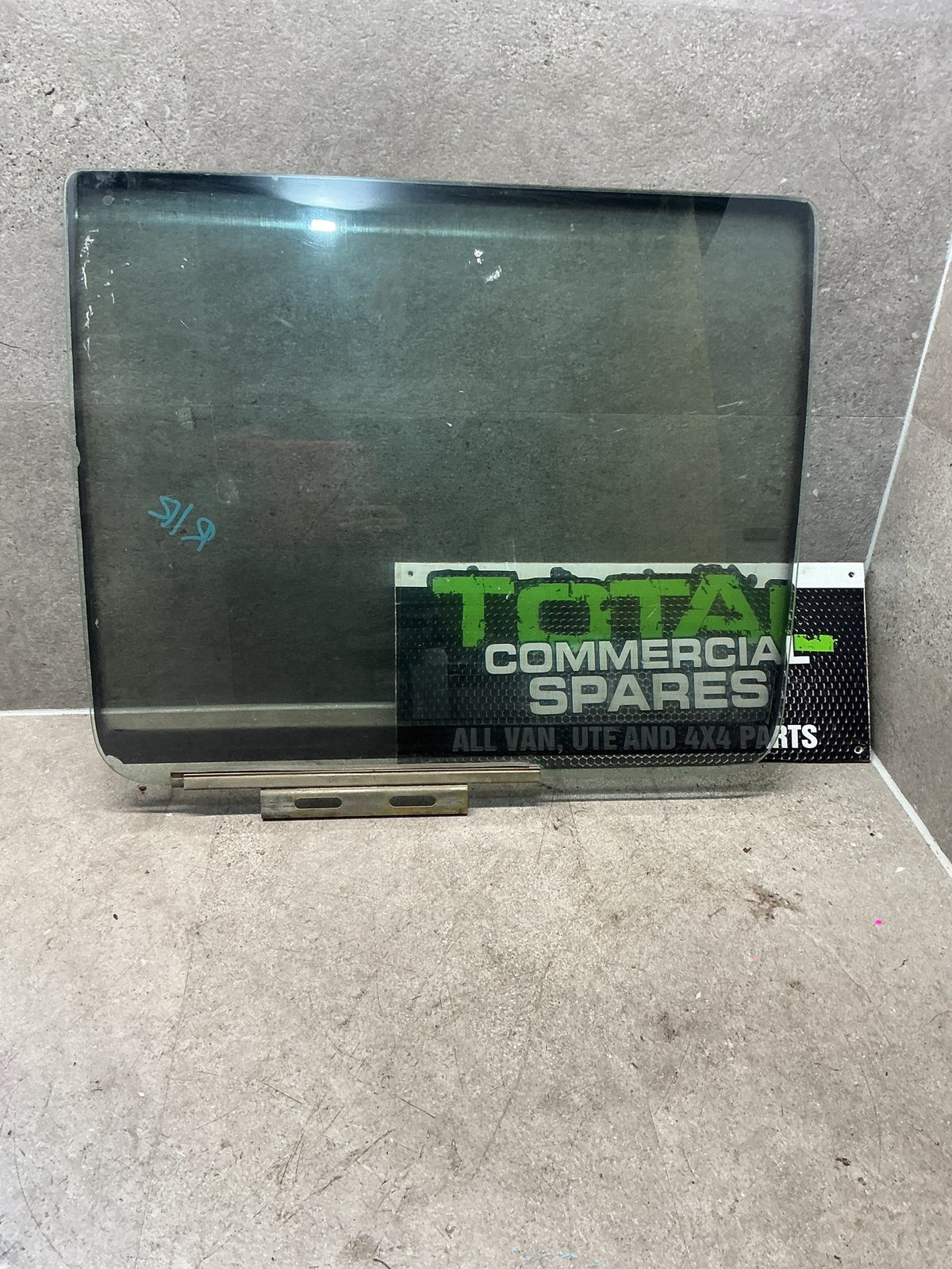 2004 Mitsubishi Triton K7*T- Right Rear Door Glass- (TAG13506) PN: M173