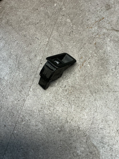 2013 Volkswagen Amarok- Left Rear Window Switch- (TAG15420)