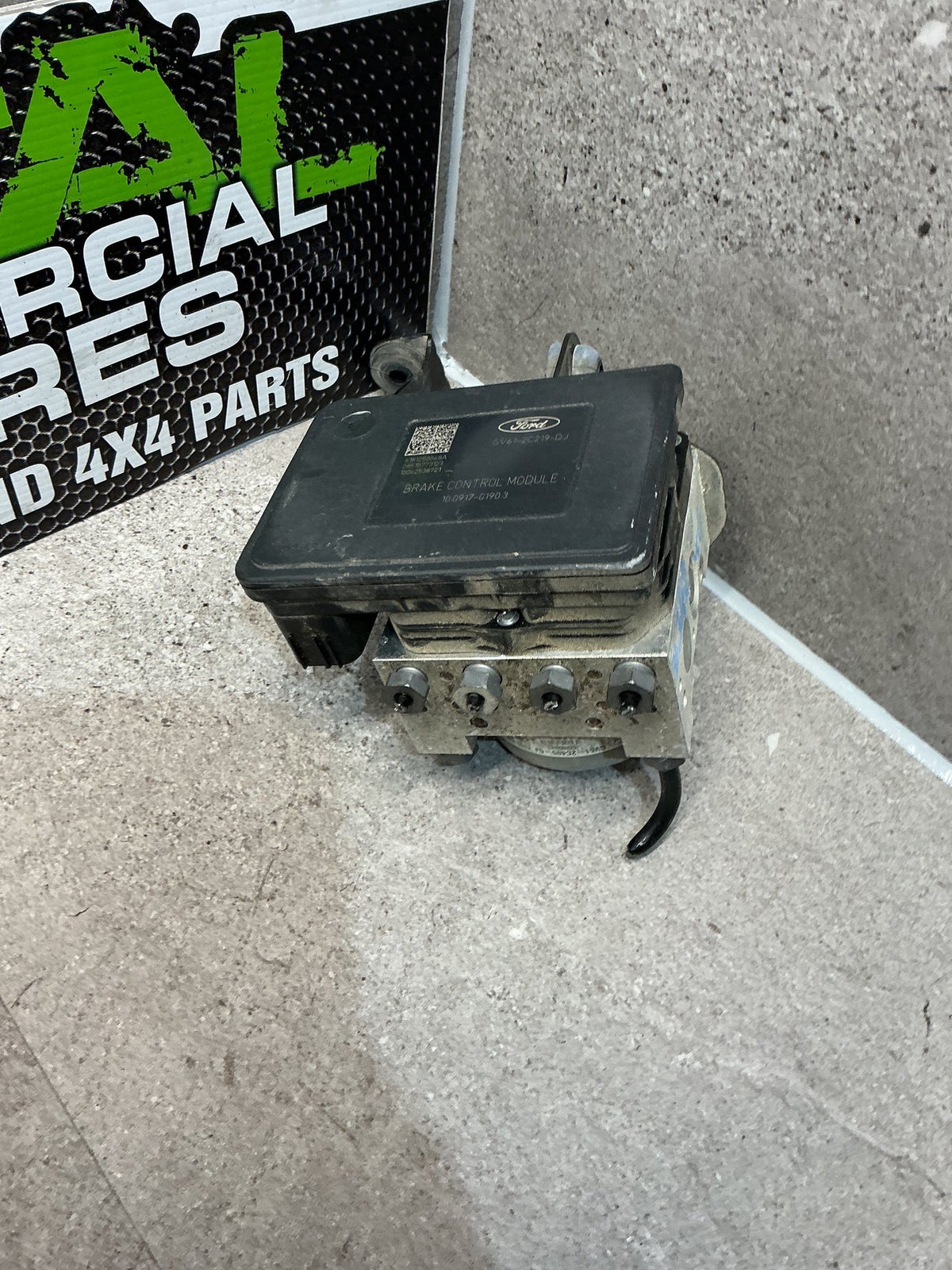 2016-2018 Ford Escape ZG- ABS Pump/Modulator- (TAG12061) PN: GV61-2C219-DJ