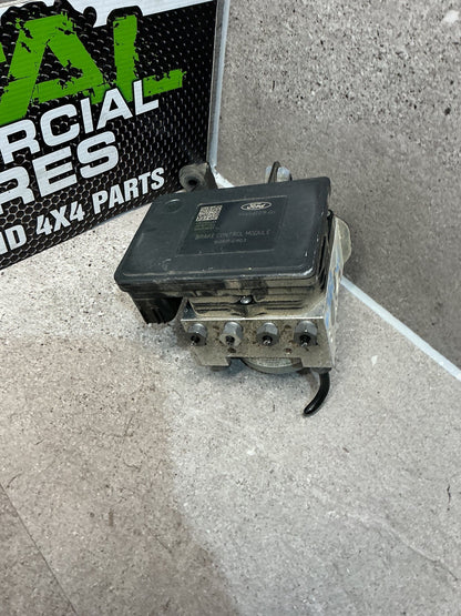 2016-2018 Ford Escape ZG- ABS Pump/Modulator- (TAG12061) PN: GV61-2C219-DJ