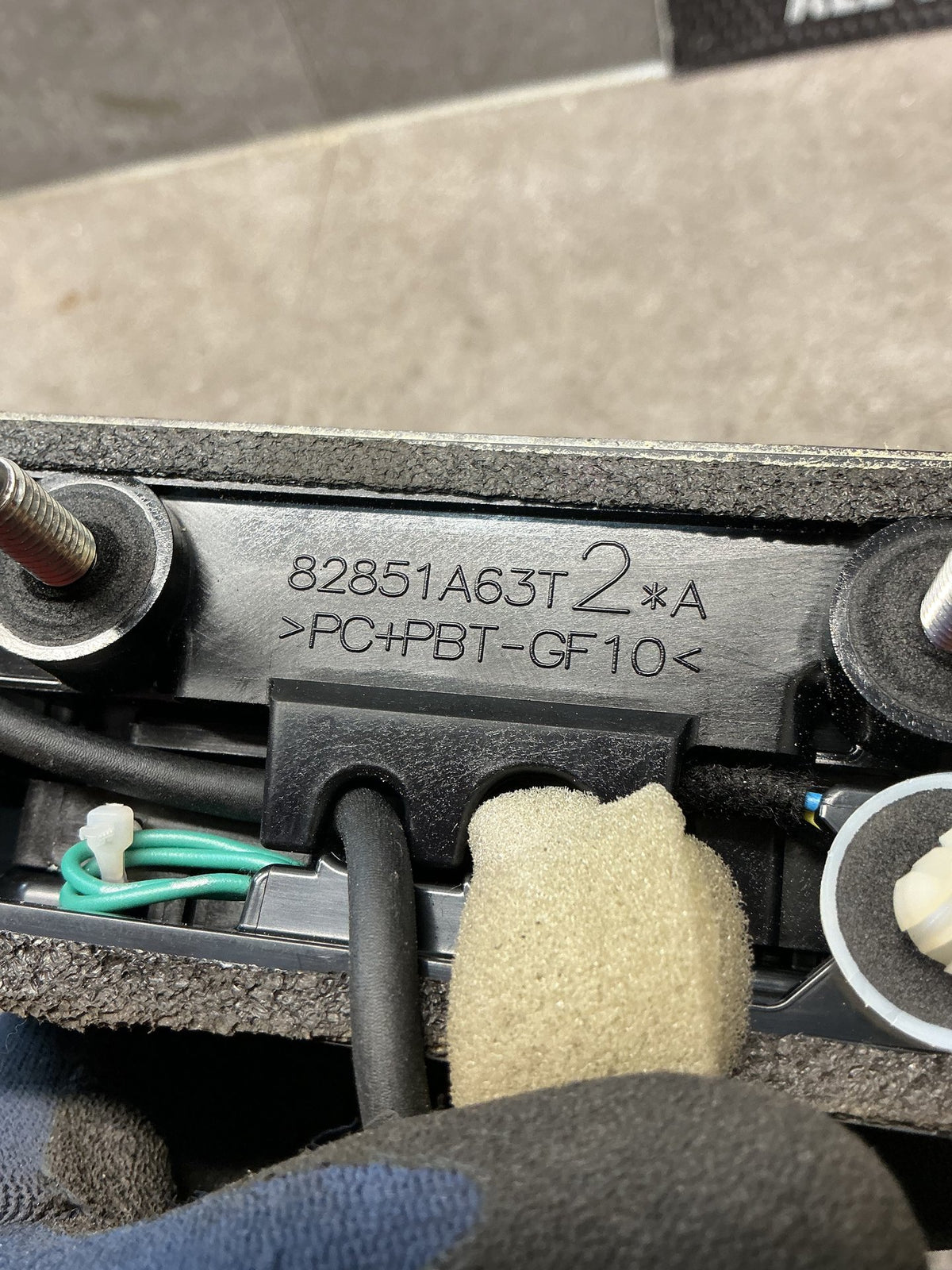 2022-2023 Suzuki S-Cross- Tailgate Handle- (TAG17272)