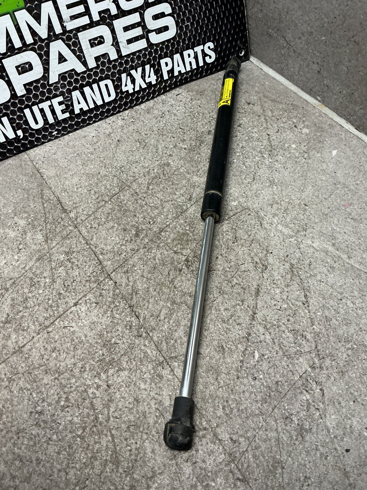 2007-2014 Toyota Highlander U40- Right Tailgate Strut- (TAG15299)