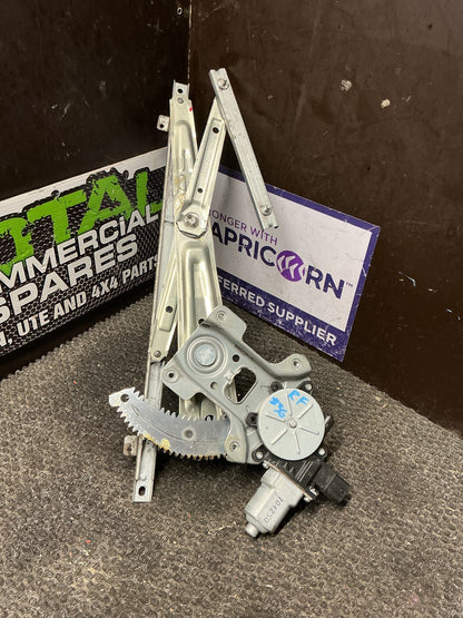 2007 Mitsubishi Outlander II CW*W- Right Front Window Regulator/Motor- (TAG10506)
