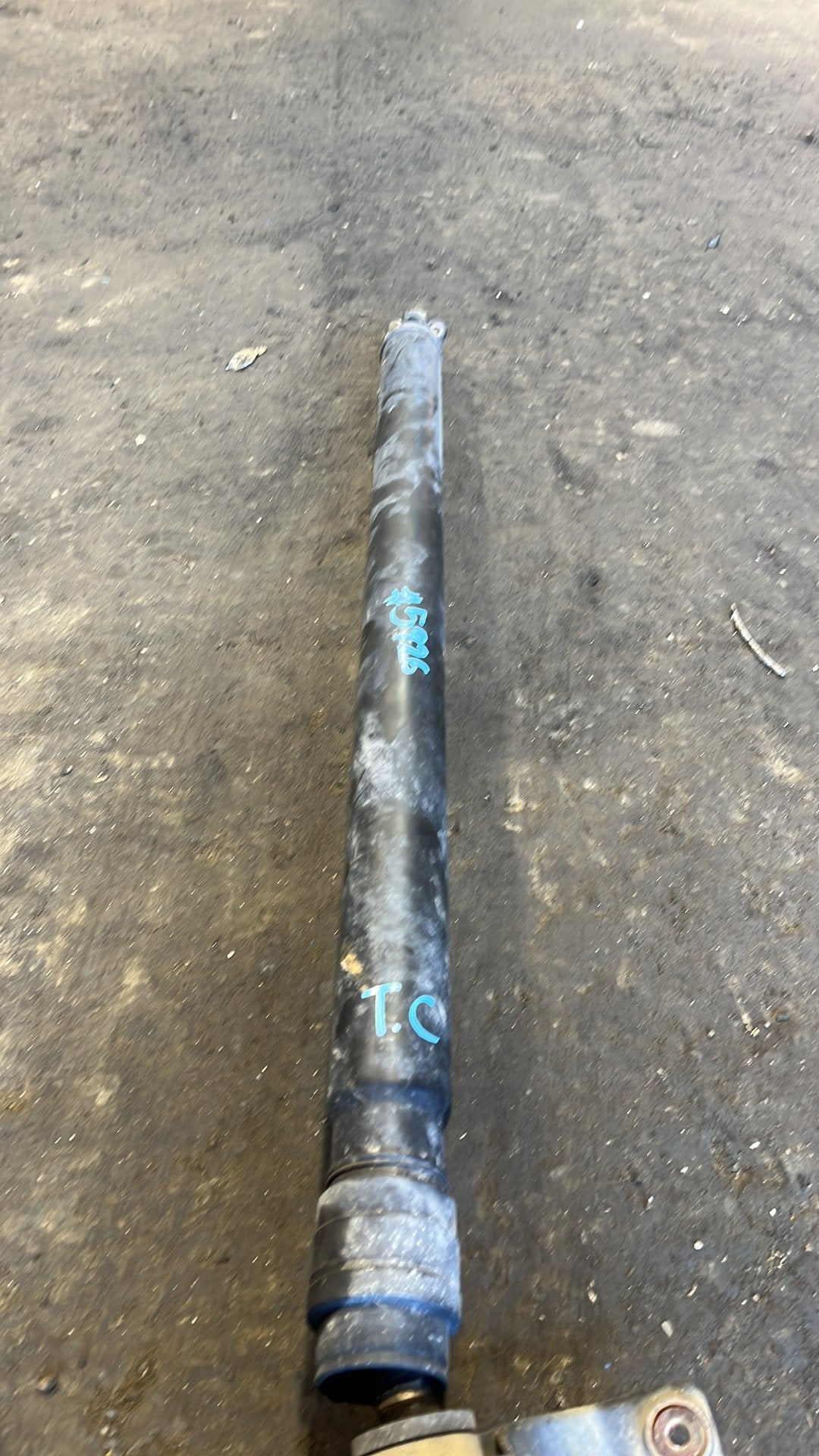2006 Mitsubishi Outlander II CW*W CW5W- Rear Prop Shaft- (TAG5926)