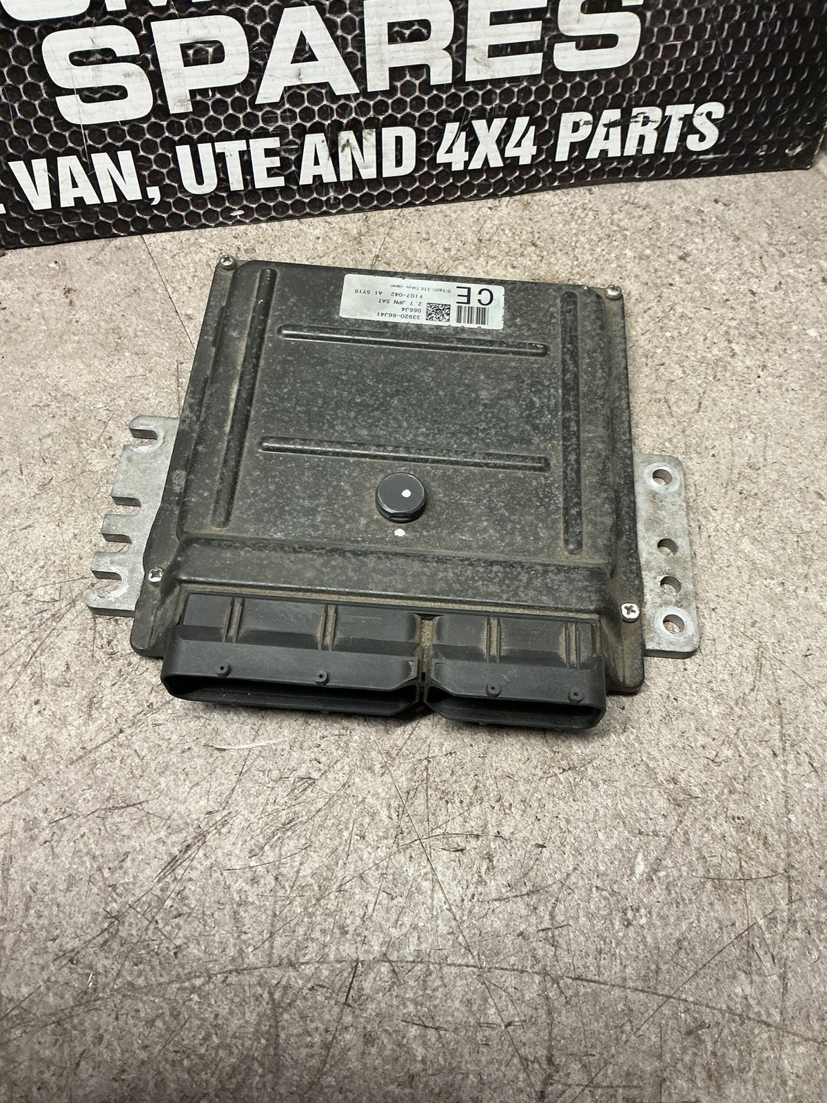 2006 Suzuki Escudo- ECU- (TAG16954)