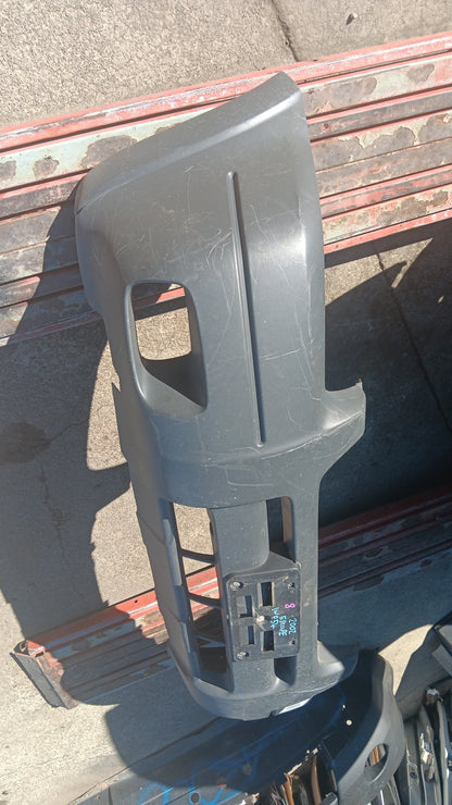 2002 Ford Escape XLT V6 AUTO- Front Bumper- (TAG5553)