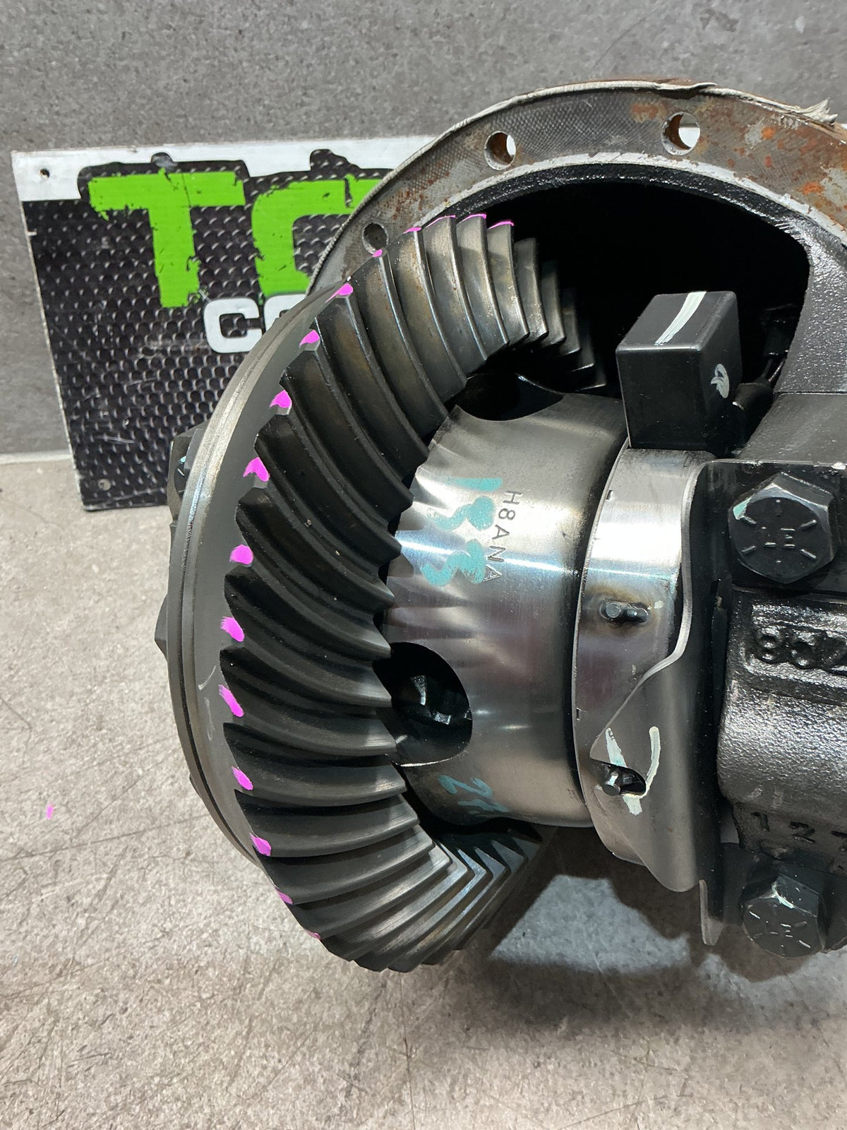 2015 Ford Ranger- Rear Differential Head- (TAG16729)